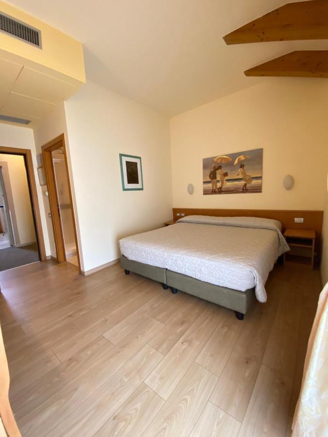 Al Brenta Hotel Levico Terme Luaran gambar