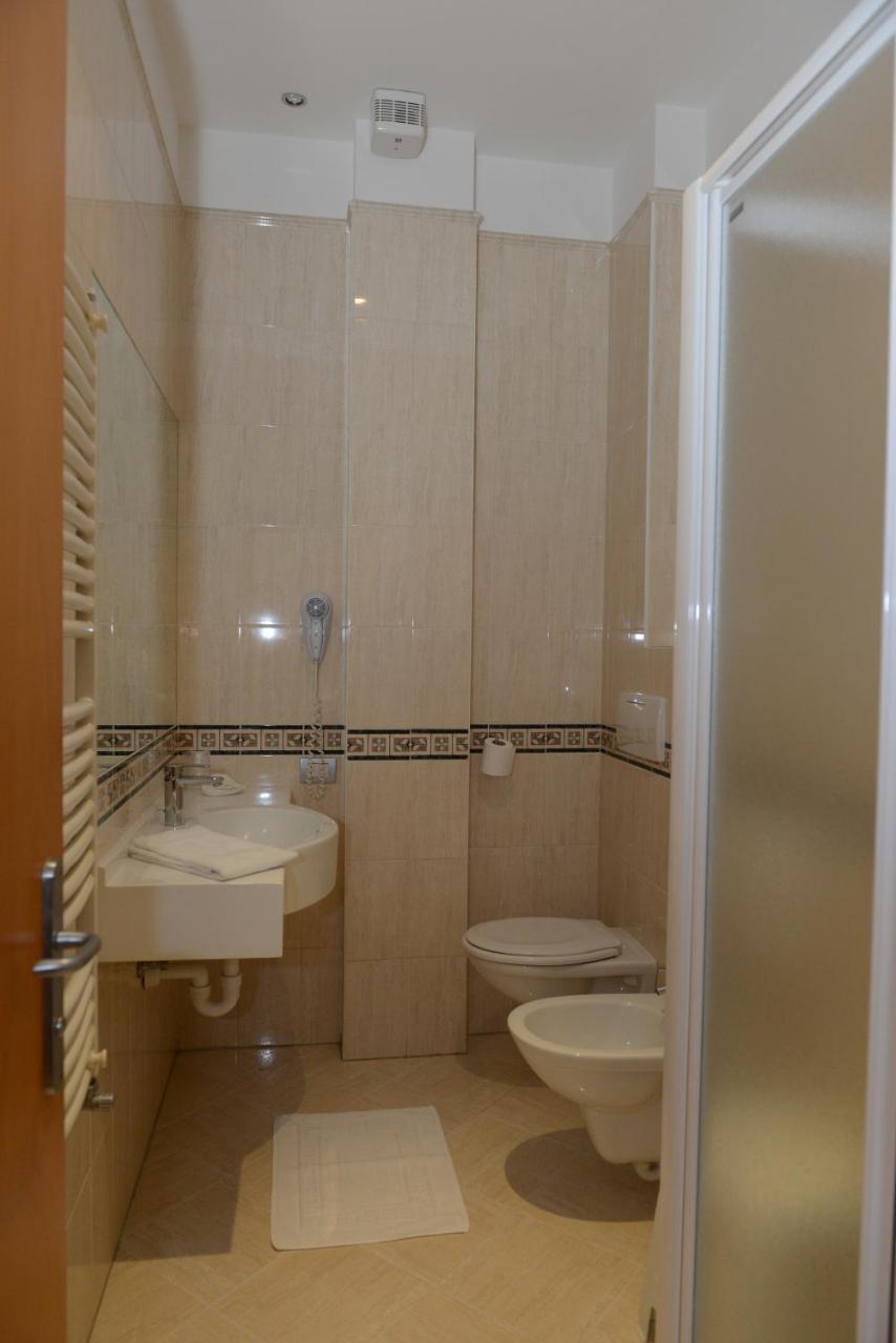 Al Brenta Hotel Levico Terme Luaran gambar