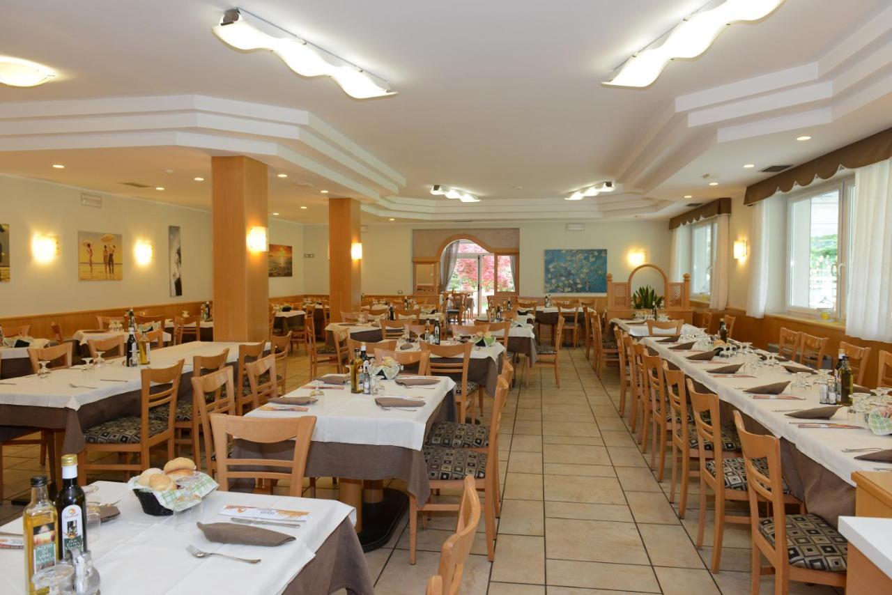 Al Brenta Hotel Levico Terme Luaran gambar